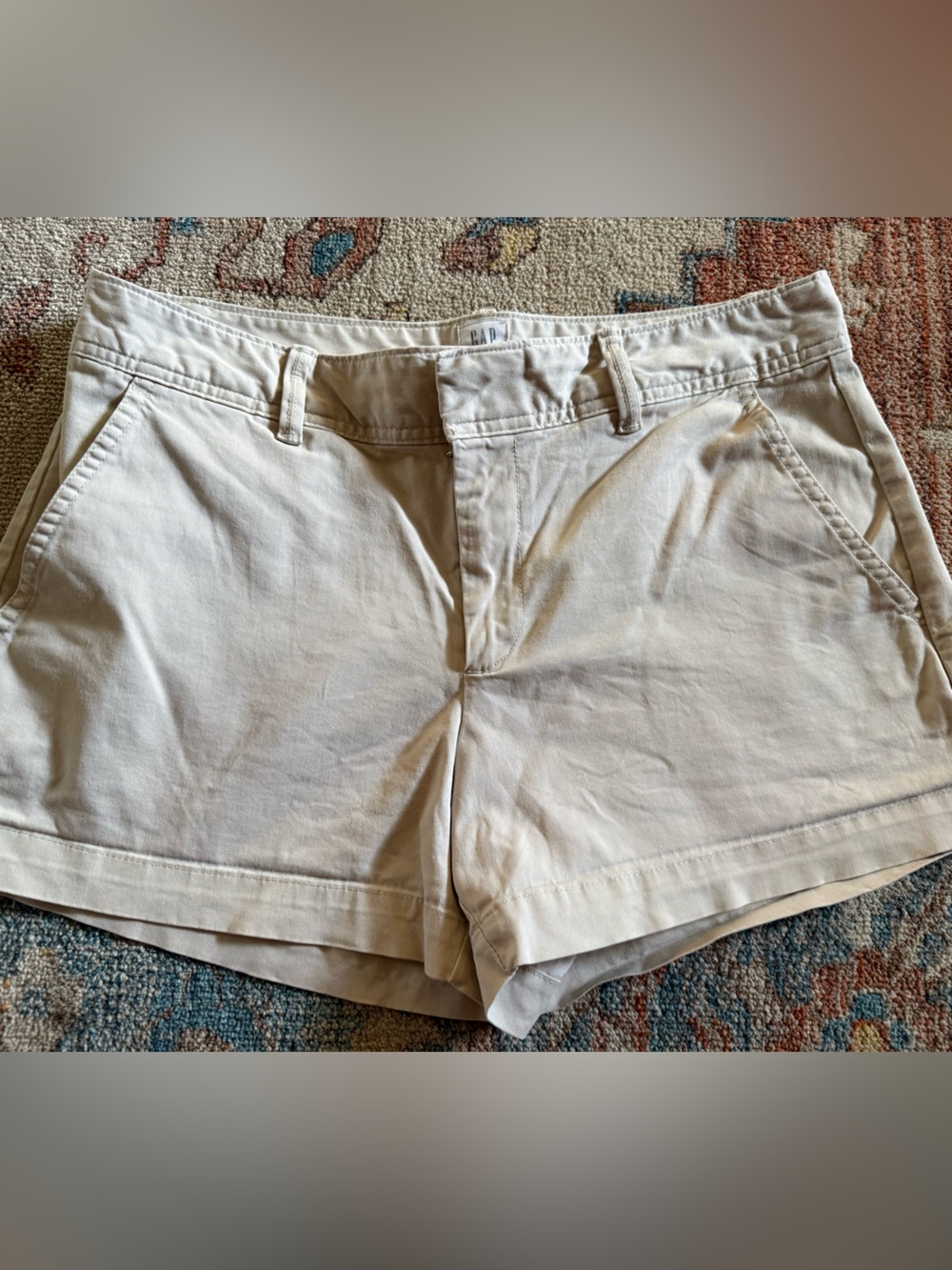 GAP Women's Khaki/Tan Cotton Chino Shorts